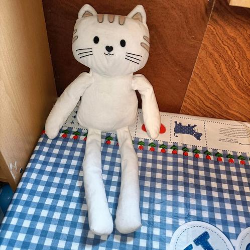 Hema witte poes / kat knuffel, Kinderen en Baby's, Speelgoed | Knuffels en Pluche, Ophalen of Verzenden