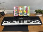 Yamaha PSR-EW320 Keyboard + 3 Leerboekjes, Muziek en Instrumenten, Keyboards, Ophalen, Yamaha, Zo goed als nieuw, Aanslaggevoelig