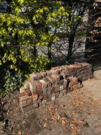 Gratis Partij stenen ‘van alles wat’, Ophalen of Verzenden, Beton, 10 m² of meer, Klinkers