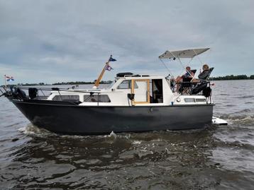 Mooie JARO KRUISER AK 9m 6 slaapplaatsen beschikbaar voor biedingen