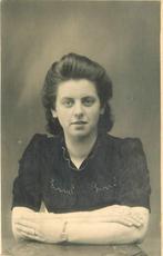 (381-069-013) Vrouw, Verzamelen, Ansichtkaarten | Themakaarten, Ophalen of Verzenden