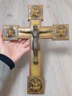 antiek INRI  jezus christus kruis met 4 engelen, Antiek en Kunst, Ophalen of Verzenden