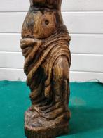 houten beeld van dame houtsnijwerk, Verzamelen, Beelden en Beeldjes, Ophalen of Verzenden