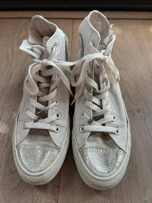 wit met zilveren hoge katoenen CONVERSE ALL STARS maat 6/39, Kleding | Dames, Schoenen, Gedragen, Sneakers of Gympen, Wit, Ophalen of Verzenden