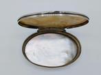Hollandse zilveren tabaksdoos met parelmoer, ca. 1750, Antiek en Kunst, Verzenden, Zilver