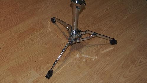 PEARL driepoot voor drum/bekken o.i.d., Hobby en Vrije tijd, Overige Hobby en Vrije tijd, Gebruikt, Ophalen
