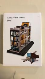 Anne Frank Huis - bouwdoos schaalmodel, Hobby en Vrije tijd, Ophalen of Verzenden, Nieuw, 1:50 tot 1:144