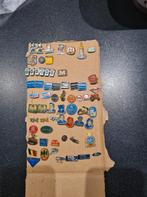 partij niet alledaagse speldjes- diverse merken uitvoeringen, Ophalen of Verzenden, Zo goed als nieuw