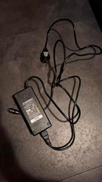 E-Motion Accu Lader 42V, Fietsen en Brommers, Fietsaccessoires | Fietsaccu's, Ophalen of Verzenden, Gebruikt