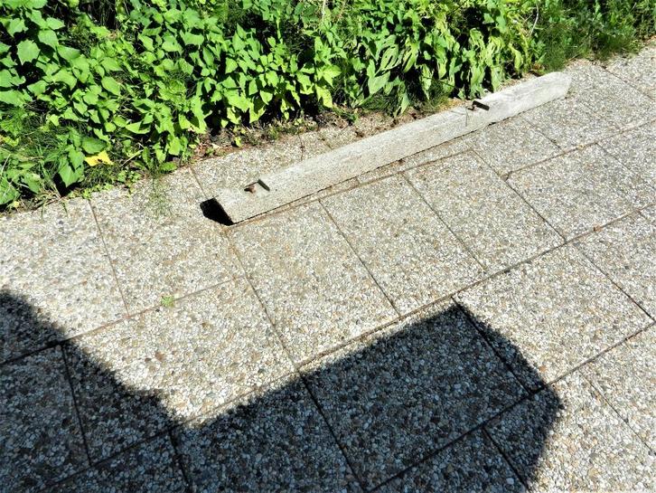 betonnen afrastering palen, Tuin en Terras, Palen, Balken en Planken, Gebruikt, Palen, 180 tot 250 cm, Ophalen