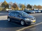 Toyota Auris 1.6 16V Vvt-i 5DR Terra 2007 Grijs, Auto's, Voorwielaandrijving, Zwart, 4 cilinders, 123 pk