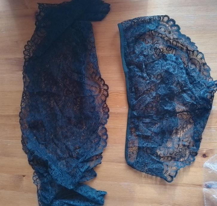 Lingerie Rood Zwart Maat S, Kleding | Dames, Ondergoed en Lingerie, Overige typen, Overige kleuren, Ophalen of Verzenden