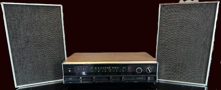 Vintage Lloyd's Receiver met 2 originele speakers JAPAN MADE, Antiek en Kunst, Antiek | Tv's en Audio, Ophalen