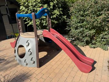 Leuk Little Tikes speeltoestel kinderspeeltuin met glijbaan beschikbaar voor biedingen
