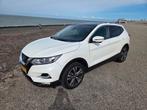 Nissan Qashqai 1.2 Dig-t N-Connecta 115pk 2018 Wit, Voorwielaandrijving, Stof, Zwart, 4 cilinders