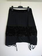 Chique diep-zwarte rok van MC PLANET, maat 36-38, snazzeys, Kleding | Dames, Rokken, Verzenden, Zwart, Nieuw, MC Planet