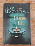 Terri Blackstock - Schemerlicht, Ophalen of Verzenden, Zo goed als nieuw, Terri Blackstock