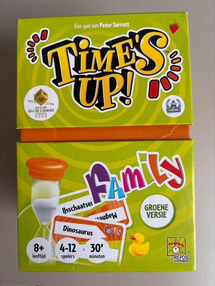 Time's Up! Family - Gezelschapsspel, Hobby en Vrije tijd, Gezelschapsspellen | Bordspellen, Zo goed als nieuw, Drie of vier spelers