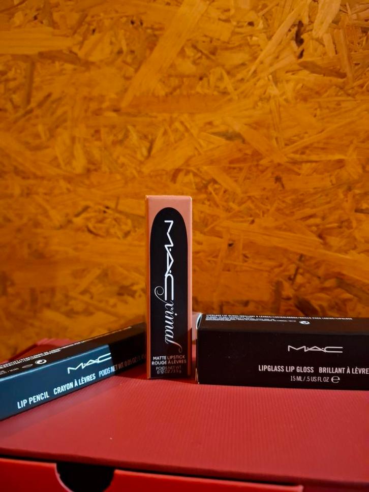 Set MAC NIEUW, Sieraden, Tassen en Uiterlijk, Uiterlijk | Cosmetica en Make-up, Nieuw, Make-up, Lippen, Ophalen of Verzenden