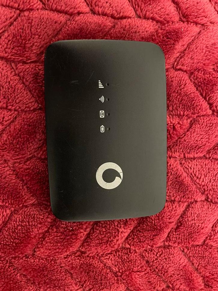 Vodafone 4G Midi Modem - Draagbaar Internet, Computers en Software, Accesspoints, Gebruikt, Ophalen of Verzenden