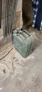 jerrycans, 5x jerrycan, Ophalen