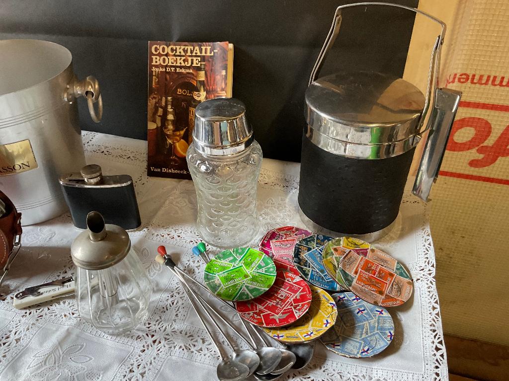 Ijsemmer cocktailshaker boekje lepel suikerstrooier drankset, Huis en Inrichting, Keuken | Keukenbenodigdheden, Ophalen of Verzenden