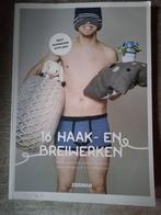 Haak- en Breiboek "16 Haak- en breiwerken", Ophalen of Verzenden, Haken, Patroon of Boek