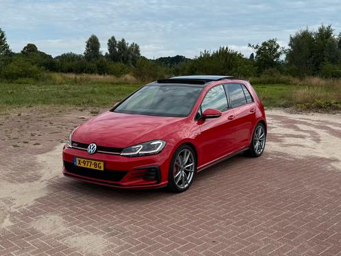Volkswagen Golf 2.0 TSI 245pk 7-DSG 5D 2018 Rood, Auto's, Volkswagen, Particulier, Golf, ABS, Achteruitrijcamera, Adaptieve lichten