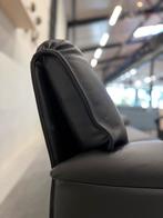 Nieuw Leolux Bora Beta Bank 2,5 zits Zwart leer, Huis en Inrichting, Banken | Bankstellen, Leolux, Ophalen of Verzenden, Rechte bank