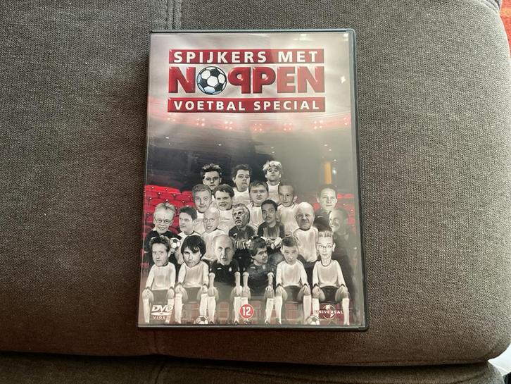 DVD spijkers met noppen, voetbal special., Boeken, Muziek, Zo goed als nieuw, Artiest, Ophalen