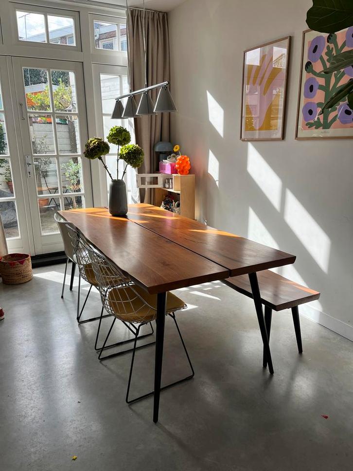 Dutchbone Alagon Eettafel + Bankje Walnotenhout, Huis en Inrichting, Tafels | Eettafels, Gebruikt, 50 tot 100 cm, 200 cm of meer