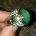 Ring maat 17,5 batu kalsedony hijau Indonesië, Sieraden, Tassen en Uiterlijk, Ringen, Ophalen of Verzenden, Zo goed als nieuw