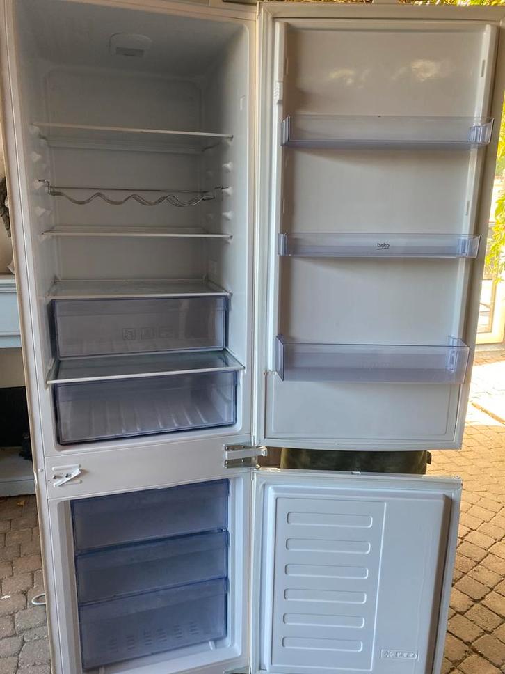 Koelvriescombinatie van Beko, Huis en Inrichting, Keuken | Keukenbenodigdheden, Zo goed als nieuw, Ophalen of Verzenden