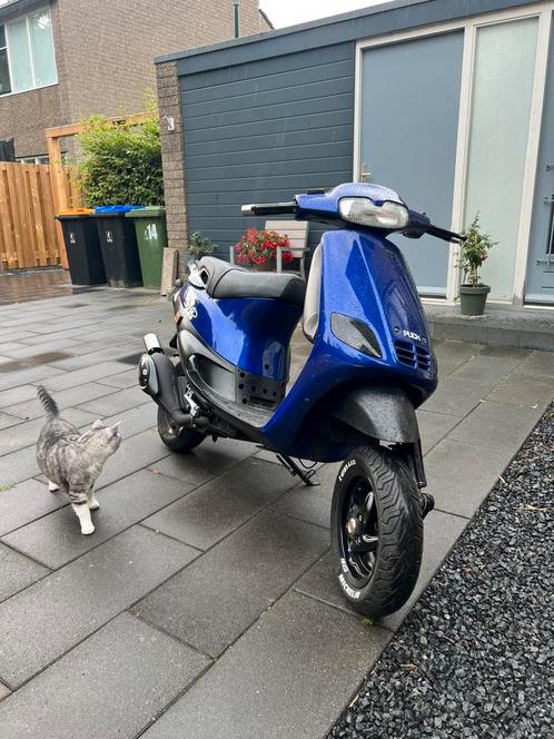 Piaggio zip type 3, Fietsen en Brommers, Scooters | Piaggio, Zo goed als nieuw, Zip, Maximaal 45 km/u, Benzine, Ophalen