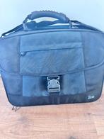 CASE LOGIC LAPTOP REISTAS, Ophalen of Verzenden, 17 inch of meer, Gebruikt, Schoudertas