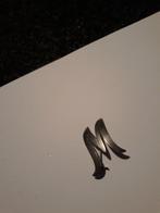 1 letter broches, Minder dan 4 cm, Ophalen of Verzenden, Zo goed als nieuw, Goud