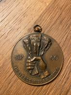 Bronzen penning Vrije Volk geslagen: Koninklijke Begeer 1960, Postzegels en Munten, Penningen en Medailles, Verzenden