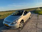 Peugeot 307 CC 2.0 16V 2005 Grijs, Auto's, Peugeot, Voorwielaandrijving, 4 cilinders, Cabriolet, 4 stoelen