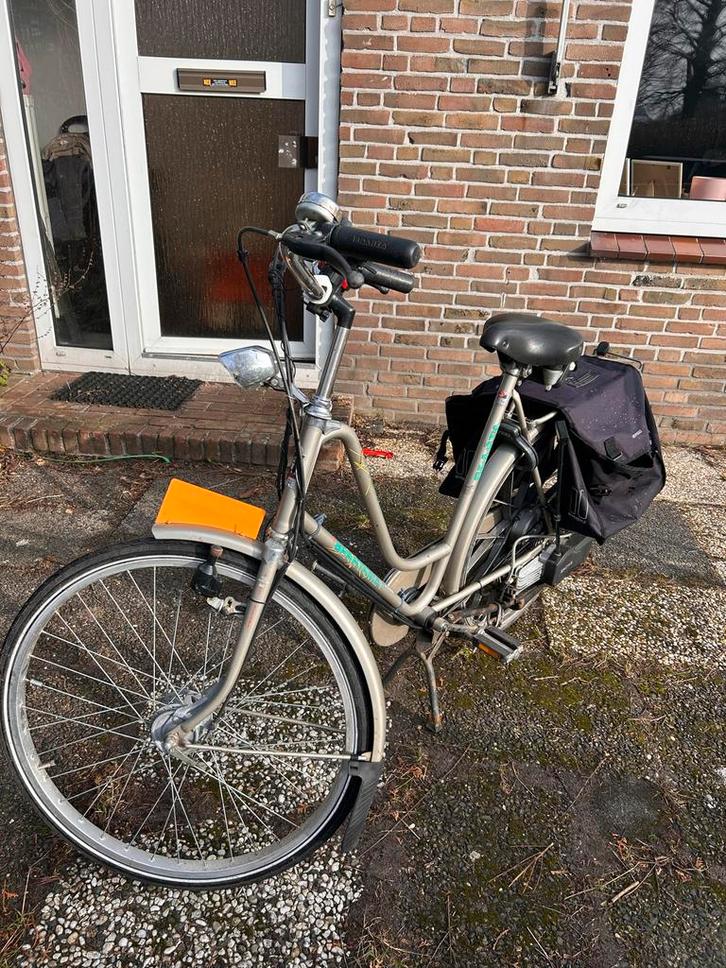 Spartamet snorfiets - Goed lopend!, Fietsen en Brommers, Elektrische fietsen, Gebruikt, Sachs, 47 tot 51 cm, 50 km per accu of meer