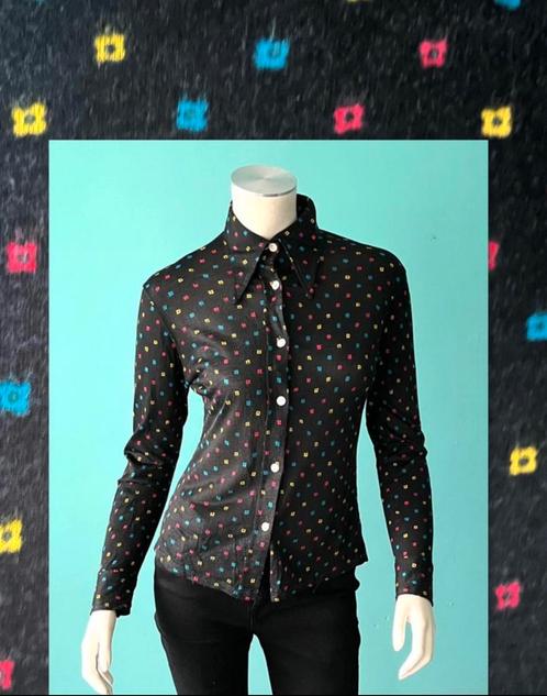 Vintage jaren 70 blouse n zwart met blokje maat 36, Kleding | Dames, Blouses en Tunieken, Gedragen, Maat 36 (S), Zwart, Ophalen of Verzenden