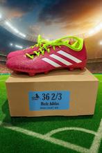 Adidas voetbalschoenen, Maat XS of kleiner, Schoenen, Nieuw, Ophalen of Verzenden