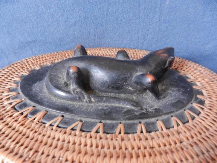 Ovale gevlochten doos met houten salamander Lombok Indonesie, Antiek en Kunst, Kunst | Niet-Westerse kunst, Ophalen of Verzenden