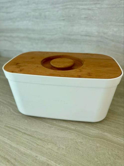Brood bewaarbox, Huis en Inrichting, Keuken | Tupperware, Zo goed als nieuw, Bus of Trommel, Ophalen