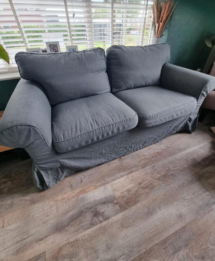 Ektorp 2 zits bank, Huis en Inrichting, Banken | Sofa's en Chaises Longues, Gebruikt, Tweepersoons, 150 tot 200 cm, 75 tot 100 cm