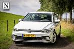 Volkswagen Golf 1.5 TSI Life | NAP | CarPlay | DAB+, Voorwielaandrijving, 4 cilinders, Met garantie (alle), Wit