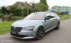 Skoda Superb Combi 2.0 TSI 4x4 Sportline / Pano / Canton, Auto's, Skoda, Automaat, Gebruikt, 4 cilinders, 1984 cc