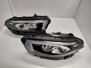 Mercedes A-Klasse W177 Full Led High Performance lamp rechts beschikbaar voor biedingen