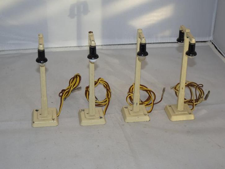 6x Marklin 800 antieke lampen 448/1-448/2-448/4-7047 (#480), Hobby en Vrije tijd, Modeltreinen | H0, Gebruikt, Rails, Wisselstroom