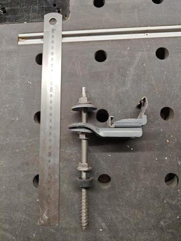 Stokschroeven Esdec ClickFit voor zonnepanelen beschikbaar voor biedingen