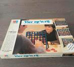 Vier op 'n Rij - Klassiek!, Hobby en Vrije tijd, Gezelschapsspellen | Bordspellen, Een of twee spelers, Ophalen of Verzenden, Zo goed als nieuw